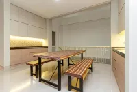 Home 899 Patal Senayan