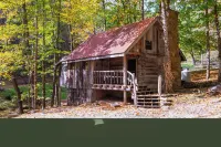 Moore House Inn & Cabins