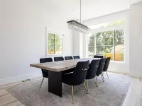 Pure Luxury W Private Pool/Spa & Game Center!