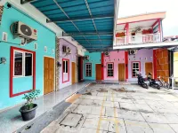 Harmony House Syariah Near Alun Alun Pati Mitra RedDoorz