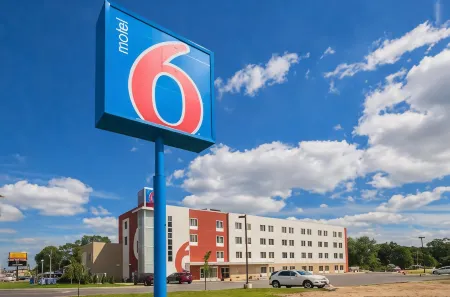 Motel 6 South Bend, in - Mishawaka Отели в г. Нотр Дам