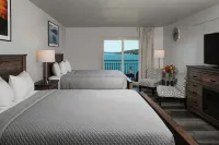 Harbor Shores on Lake Geneva Hotels in Lake Geneva