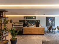 Fulton Business Luxury Hotel Hôtels à proximité de : Forêt nationale Bosque Los Colomos