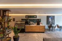 Fulton Business Luxury Hotel