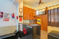Hotel Vasundhara Grand