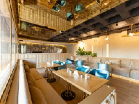 Kuwait Grand Hotel クウェートのホテル