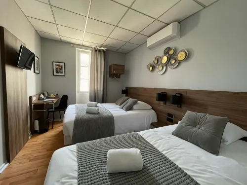 Hotel le Rochegude Hotels in Le Sequestre