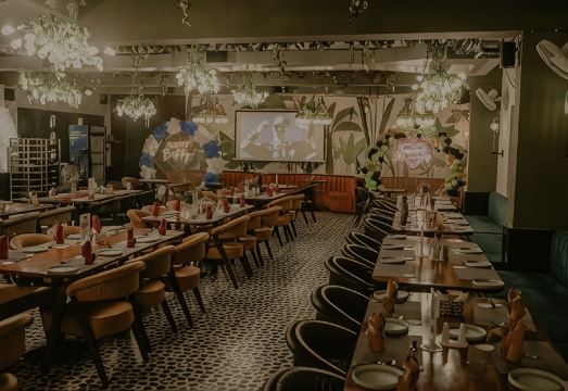 반말리 팰리스 객실