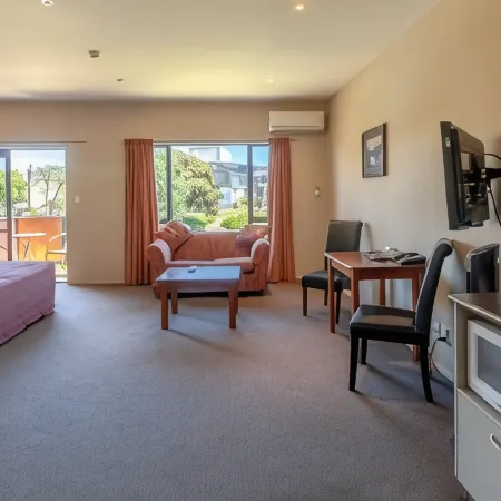 Waterfront Motel Hotels in Blenheim