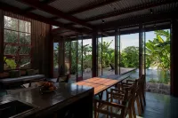 Scarlet Pavilion Hotels in Thuy Bieu
