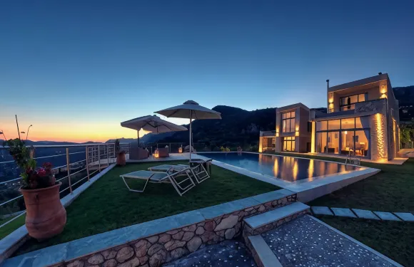 凱斯特拉基艾帕利斯酒店