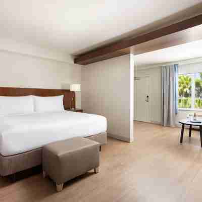 Fairfield Inn & Suites Key West at the Keys Collection Rooms