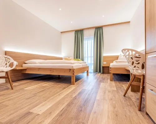 Flockner B&B فنادق في Sankt Leonhard