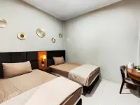 Lumintu Syariah Yia Kulon Progo Hotels in Temon