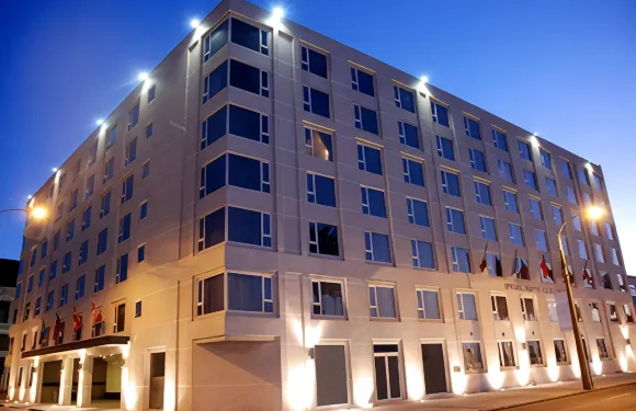 聖地亞哥德阿爾馬格羅瓦爾帕萊索酒店