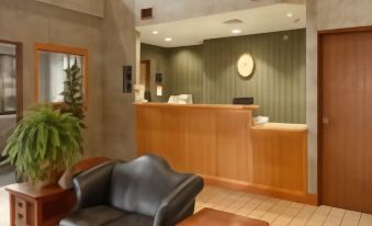 Super 8 by Wyndham Columbia East