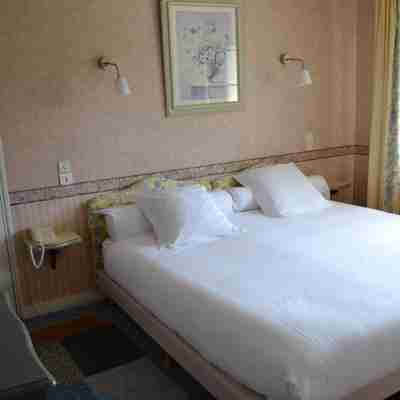 Hôtel Le Castel Rooms