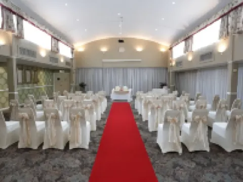 Best Western Premier Heronston Hotel & Spa Hotels in Bridgend