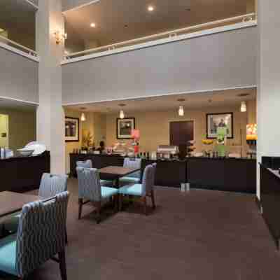 Hampton Inn Cornelia Dining/Meeting Rooms