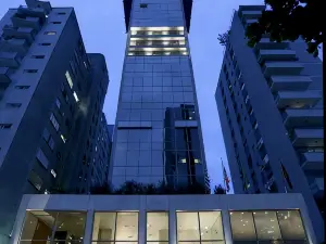 Hotel Emiliano