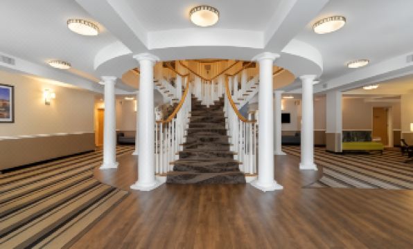 Best Western Plus Executive Court Inn  Conference Center