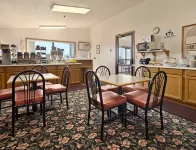 Super 8 by Wyndham Huron