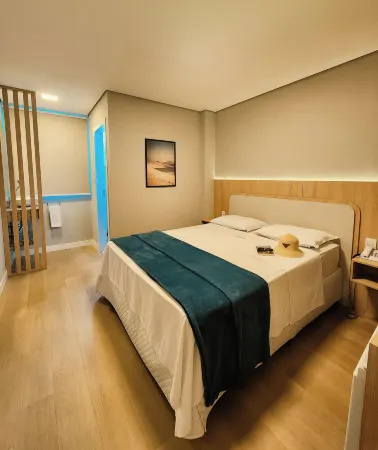 Joaquina Beach Hotel Отели рядом с достопримечательностью «Morro do Lampião»