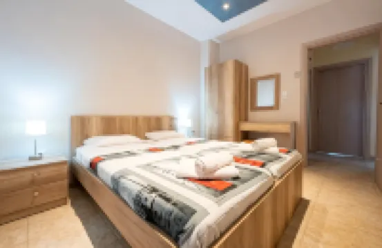 米洛納斯屋酒店