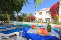 Follow the Sun Hotel Apartments - Pools