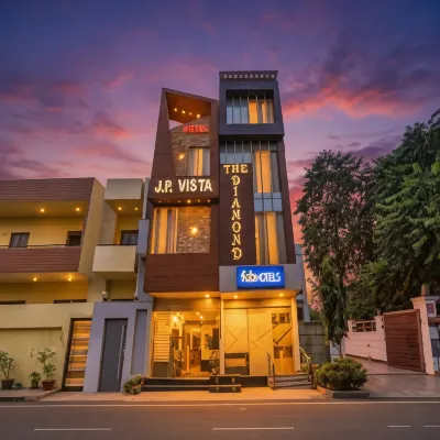 FabHotel Diamond Zirakpur