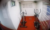QuillaHost Guesthouse - 2-Star