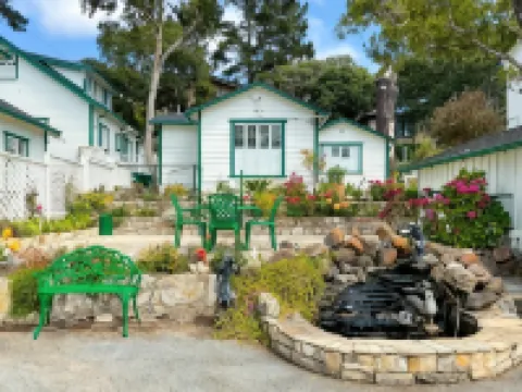 Carmel Green Lantern Inn Hotels near Carmel Sunset Beach