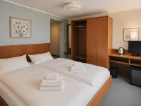 Hotel Goldene Gerste Отели рядом с достопримечательностью «Харнхайм»