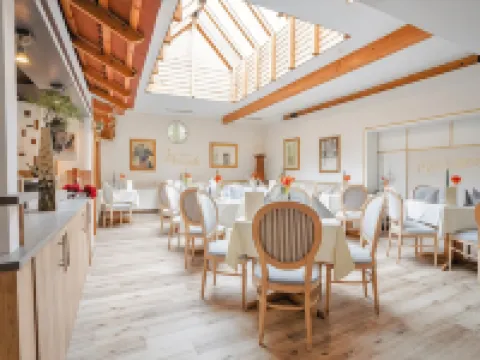 All Inclusive Hotel Sonnenhügel Hotels in Treffen