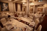 Premier Prezident Garni Hotel and Spa - bar