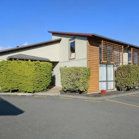 Totara Lodge