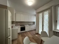 Locazione Glicine with 3 rooms for 4 guests with private parking and garden.