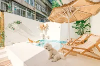 Guan Erjie Boutique Homestay (Huimin Street of Xi'an Bell Tower ) - Pools