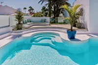 Sierra del Mar - Vista Monte, directly on the dunes with pool, patio and garden - บังกะโล