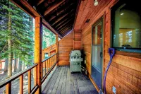 Your Peaceful Getaway - Lake Tahoe Luxury Chalet w/ Gym & Theater