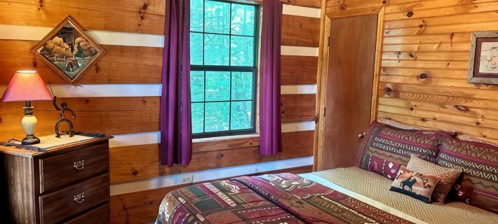 Peaceful, extremely clean Treehouse  cottage 10 min. from National Park entrance Hotels in Blount County