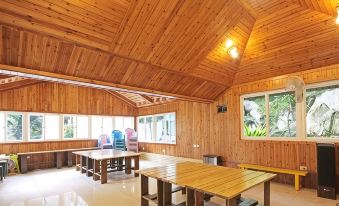 Brook-View Eco-Farm
