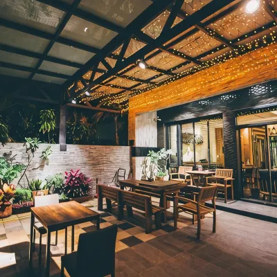 Mambo Boutique Hotel Hotels near Feng Chui Sha