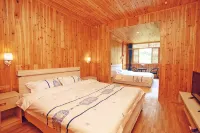 Sanjiang Waterfront Inn