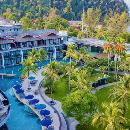 Holiday Ao Nang Beach Resort, Krabi
