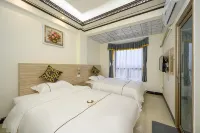 Zhaoqing Xingyueyuan Inn