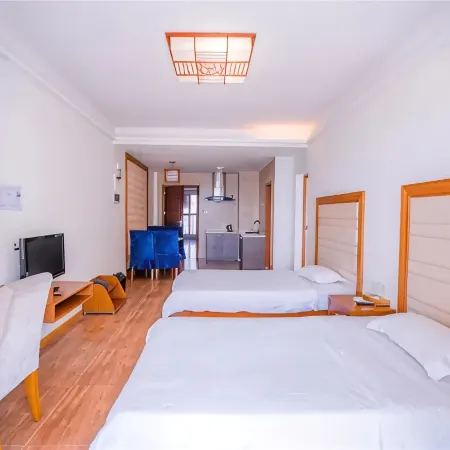 Yangjiang Langcheng Fengfan Vacation Homestay