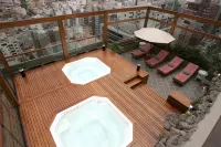 J&A Classic Hotel - Hot Tub