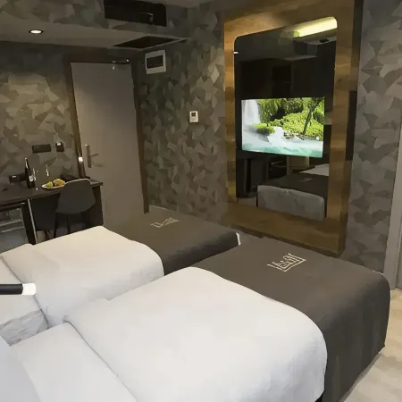 Emens Hotel