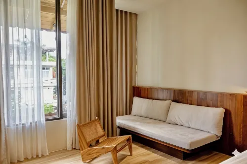 Soleil House - Bed and Breakfasts